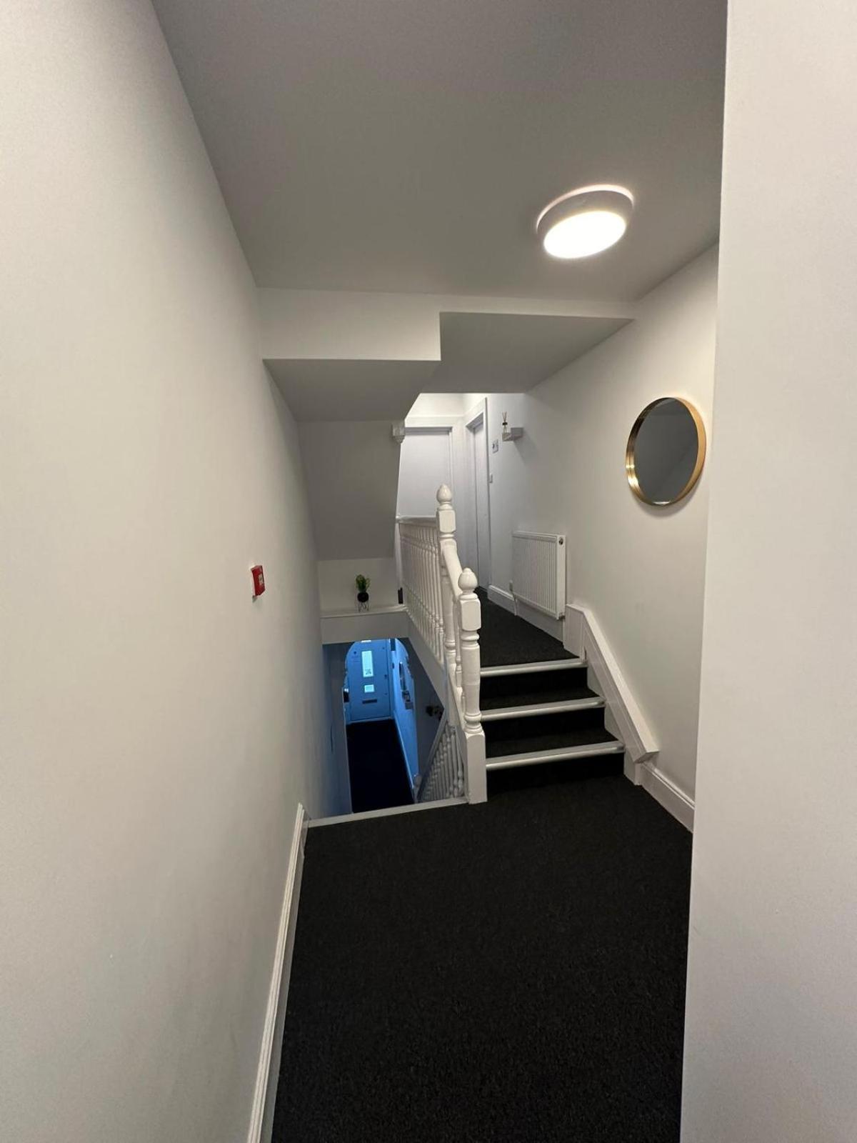 Cambridge Central Rooms - Tas Accommodations Екстериор снимка